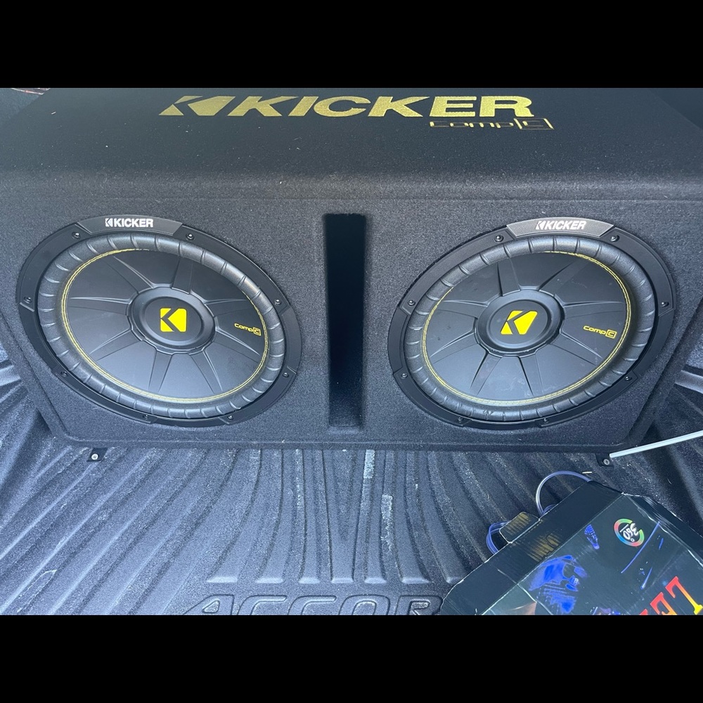 Kicker 12s